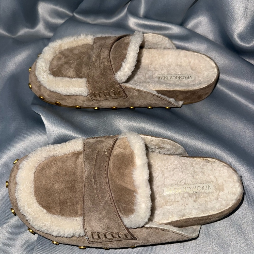 Veronica Beard Taupe Suede Shearling-Trim Studded Mule Slides - Picture 3 of 6